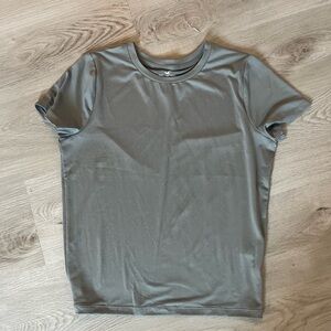 Seamless hollister t shirt